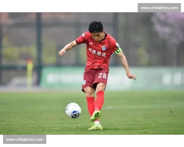 广西恒宸加冕中乙冠军！1.6 万人见证八桂足球历史性时刻